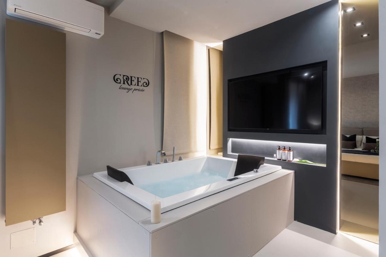 Ostia Holiday Greed Lounge Privee Exteriér fotografie